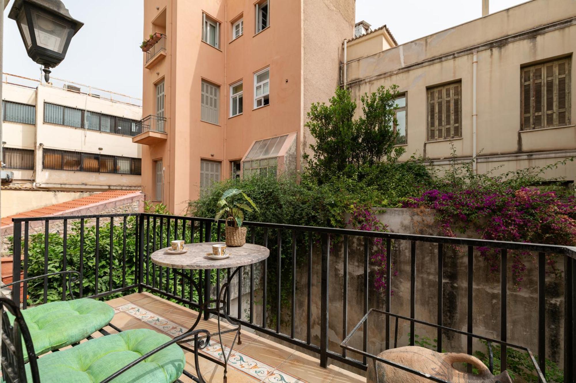Athenian Gate To Plaka By Athenian Homes * Athens